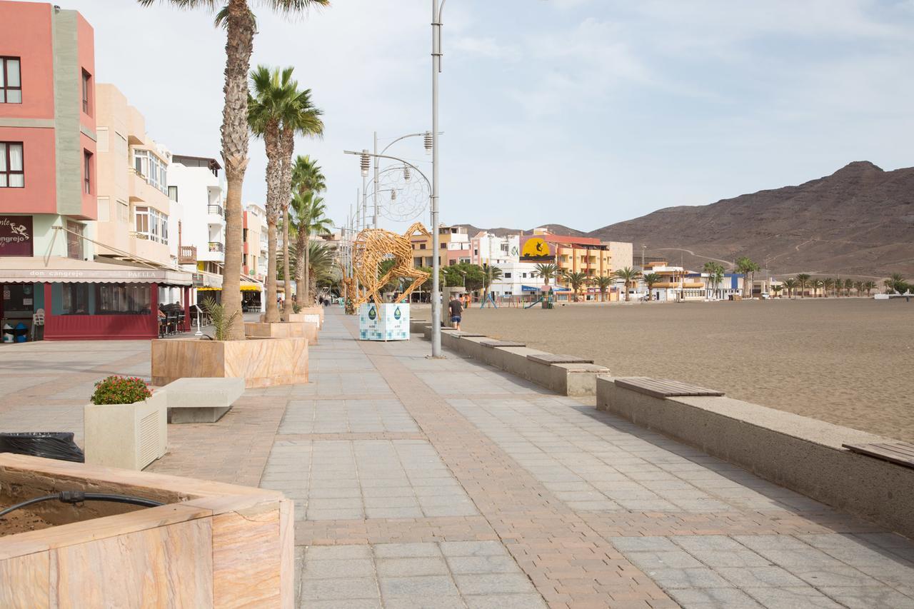 Apartamento Con Ascensor Gran Tarajal Playa Exterior foto